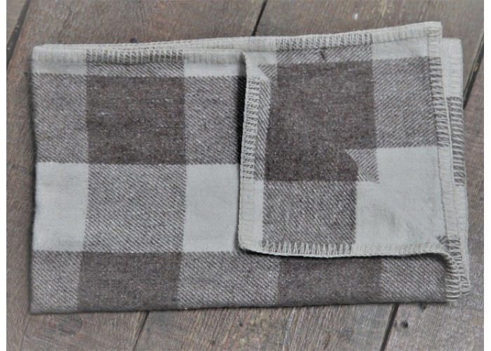 New Natural Jacobs wool check baby blankets. BBN89 Gender neutral